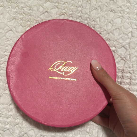 NWT never worn 16" Seamless Dimensional Natural Blonde Clip-Ins (160g) - Picture 7 of 11